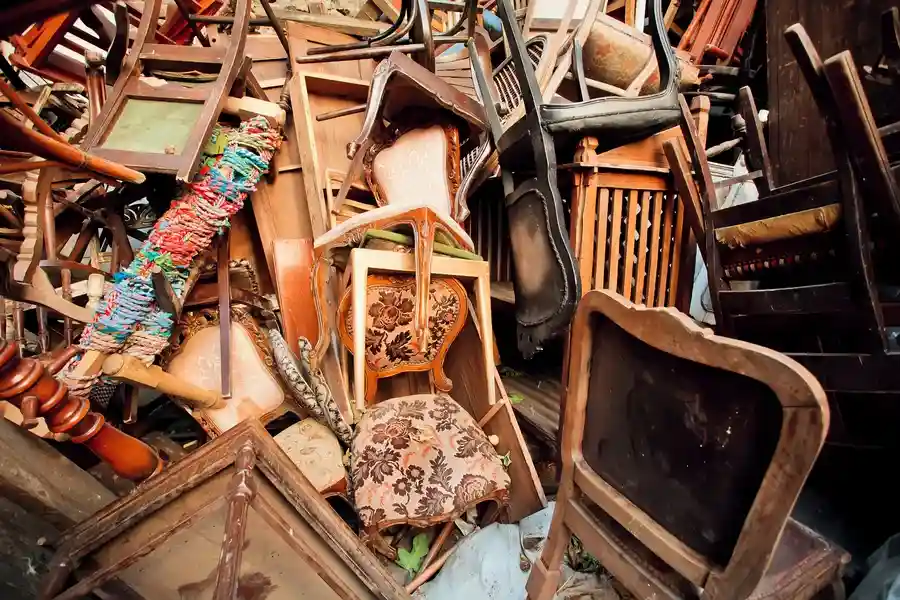 How Junk Furniture Removal Helps Create More Living Space San Jose, CA How Junk Furniture Removal Helps Create More Living Space San Jose, CA